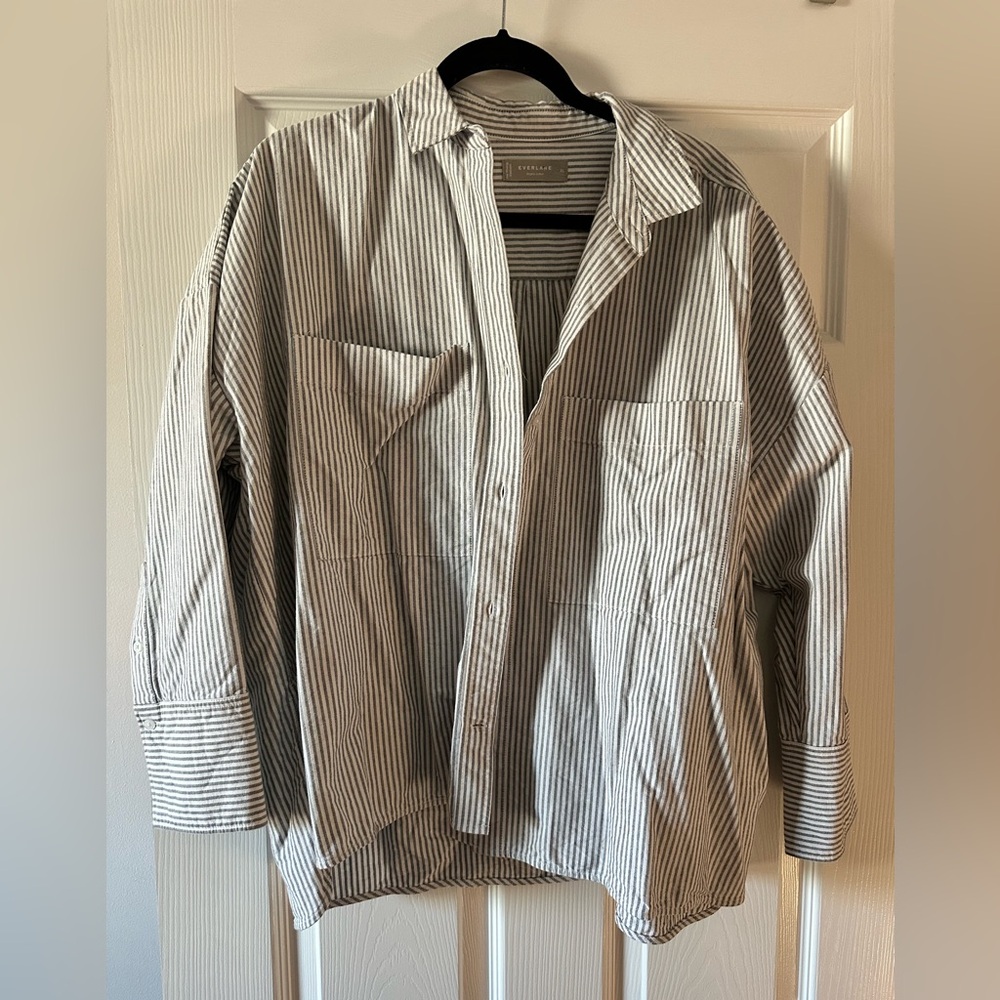 Everlane Grey and White Pinstripe Button-Up Shirt